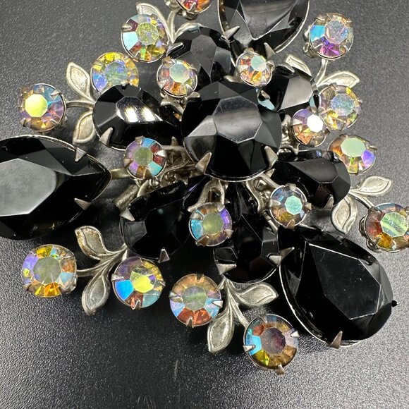 Vintage Brooch Pin Black Aurora Borealis Rhinestones Triangle Statement READ - Picture 7 of 12